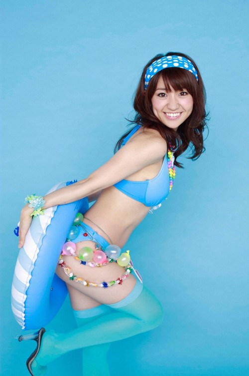 oshima_yuko_b01.jpg