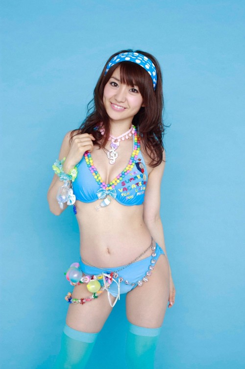 oshima_yuko_b03.jpg